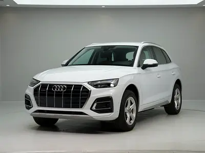 2022 Audi Q5 45 TFSI | GCC Specs | S-line | Premium Interior