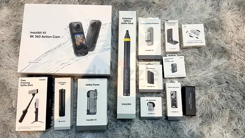 Insta360 X5 Essential Bundle with Plus Accessories
