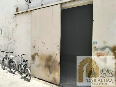 Commercial warehouse in Industrial Area 4 - Sharjah | 1200 sq ft | Suitable for various commercial and industrial activities | Prime location close to