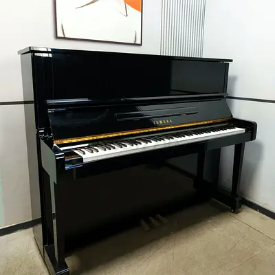 Yamaha MC10 BL Upright Acoustic Piano – Like New