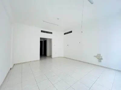 Ideal loction 1bhk chiller free neat and clean building near to park