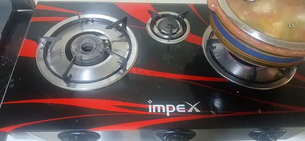 Impex 3-Burner Gas Stove with Glass Top - Good Working Condition