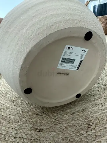 Large textured beige ceramic plant pot / planter ( PAN Homes ) -  decoration- move out sale
