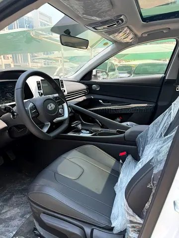 Hyundai Elantra Limited, миниатюра 6