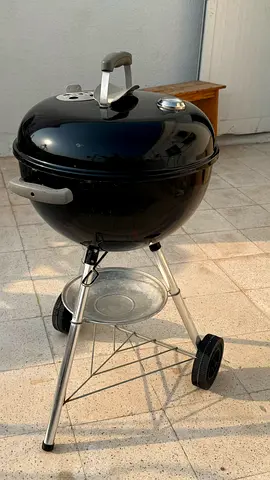Weber 47 cm Charcoal Grill