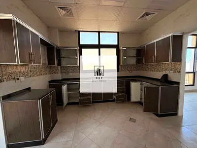 Lavish 5 bedroom Villa | Al Hoshi , Sharjah | Hot offer