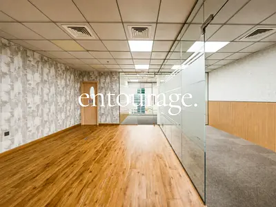 Furnished | Close To Metro | 3 Parkings