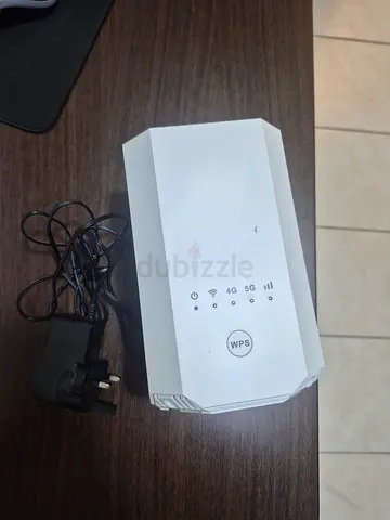 Home WiFi Router/5G LTE Modem with Power Adapter - excellent Condition
