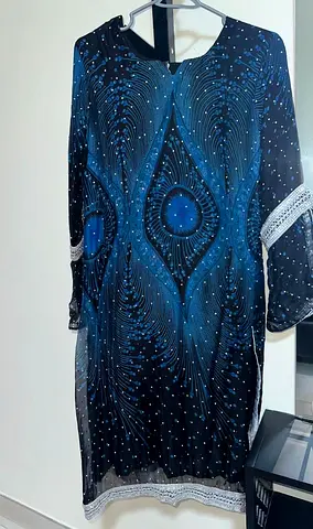 Blue embroidered dress - medium 3pc