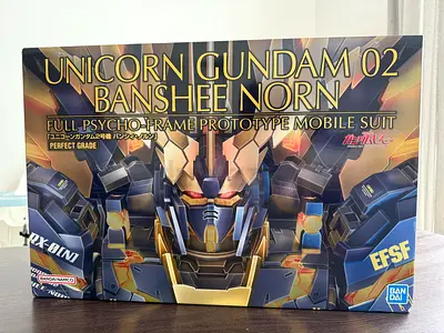 Perfect Grade Unicorn Gundam Banshee Norn