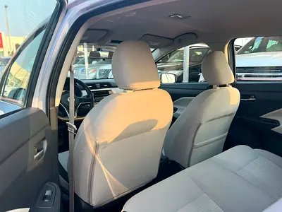 Nissan Sunny, миниатюра 11