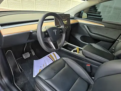 صورة مصغرة 11 لـ 2024 Tesla MODEL Y