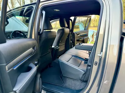 صورة 14 لـ 2023 Toyota HILUX