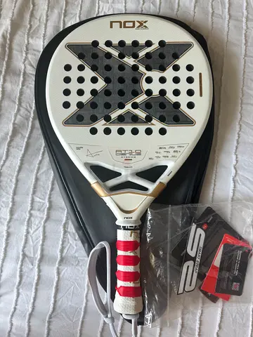 AT10 LUXURY GENIUS 12K ALUM XTREM 2026 BY AGUSTÍN TAPIA PADEL RACKET