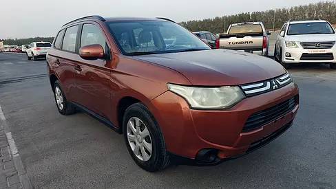 Mitsubishi Outlander GLX 2014 | GCC Specs | Well Maintained