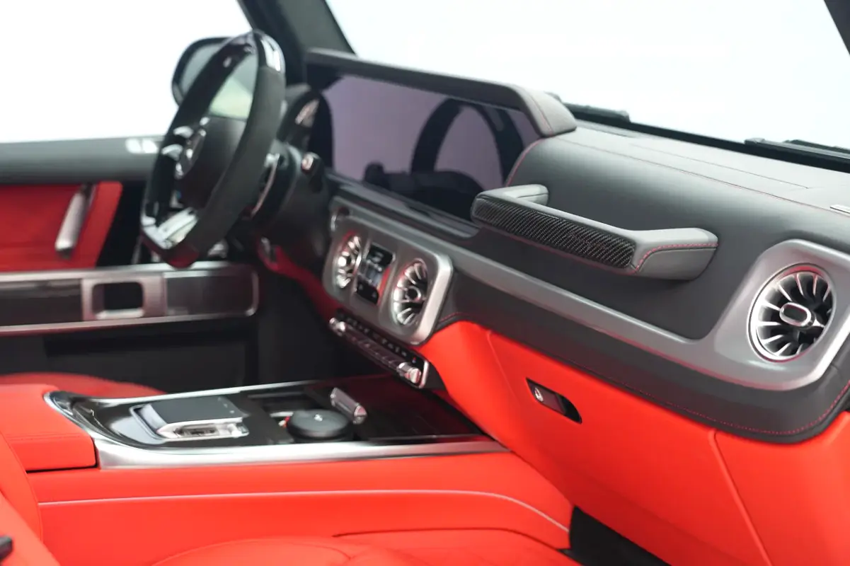 Mercedes-Benz G-Class 2025