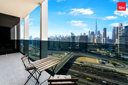 Modern Furnished 1BR | Prime Location | Burj VIew
