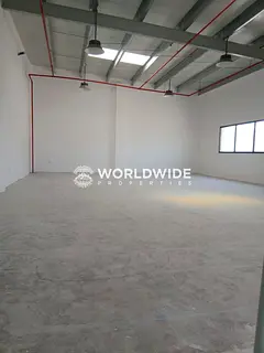 Bumper Offer / Road Facing 1400 SQ FT Warehouse With 3 Phase Electricity Ready to Move in Jurf Indus