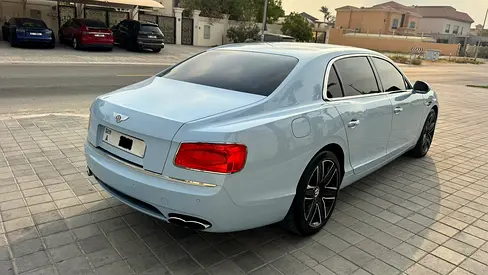 صورة مصغرة 4 لـ 2016 Bentley FLYING SPUR