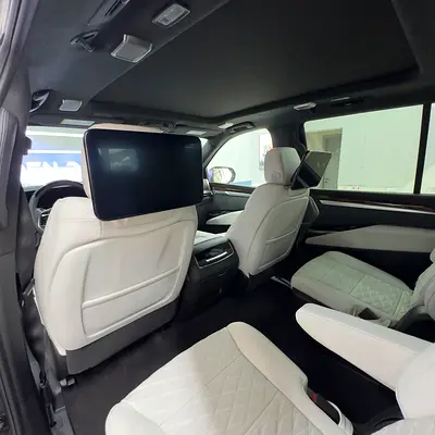 2026 Cadillac ESCALADE thumbnail 12