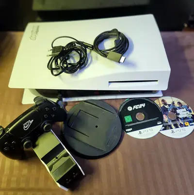 Sony play station 5 fat disc with 2 games 1 controller for sale