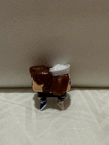 funko pop stranger things kinder egg steve and robbin (rare to find)