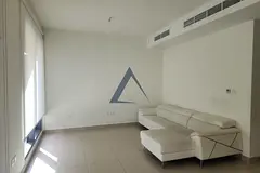 Near to Entrance | Best price | Motivated