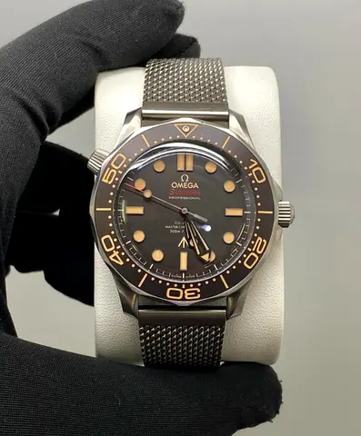 Omega Seamaster Diver 300 M 1:1 Clone With Box And Card