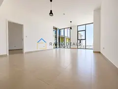 Bright and Spacious 2BR Apartment - Vacant Unit