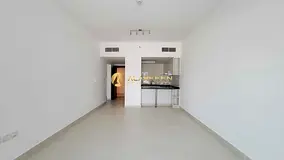 Spacious layout | Pool View | close To Park