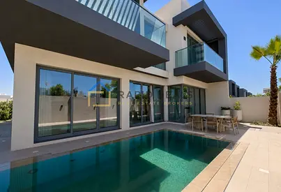 Furnished 5BR+M with Private Pool and Elevator