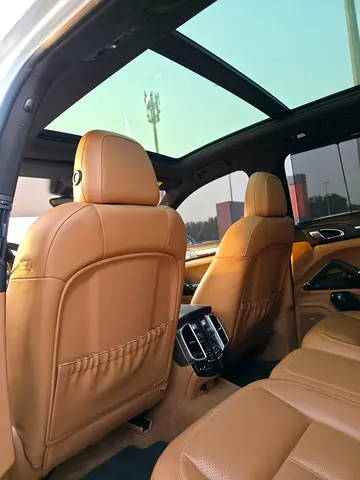 صورة مصغرة 15 لـ 2015 Porsche CAYENNE