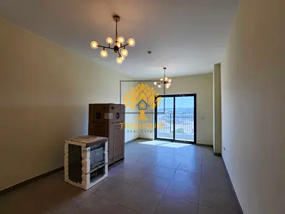 SPACIOUS & BRIGHT 1BR| PRIME LOCATION| 4 CHEQUES