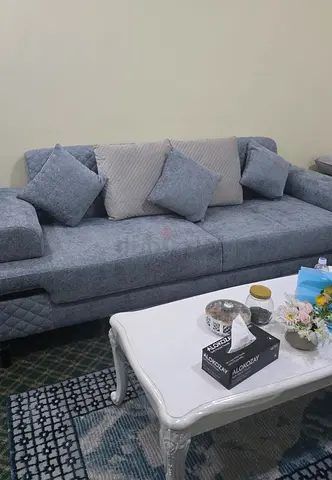 3pc Sofa Set , High Quality Fabric , Newly bought with cushions