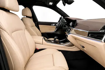صورة 10 لـ 2019 BMW X7