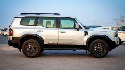 2024 Toyota PRADO 照片 5