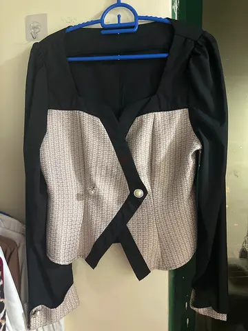 Black and patterned women's blazer - good condition, size unknown