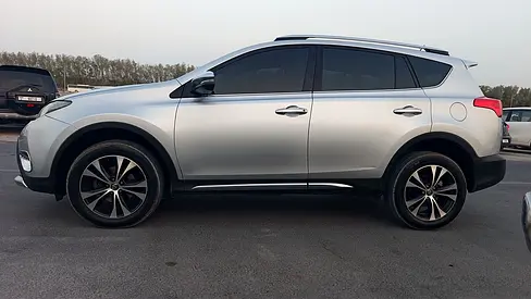 Toyota RAV4 VXR 2015 | GCC Specs | Top Option | Excellent Condition