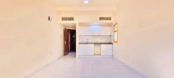 Beautiful Studio - Close to Bus Station Satwa