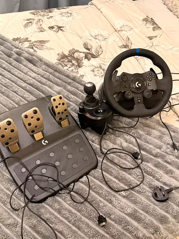 Logitech G29 / G920 Racing Wheel + Pedals + Shifter Set (Like New)