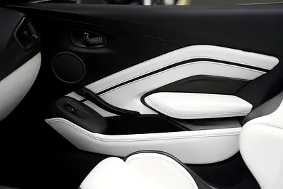 صورة مصغرة 20 لـ 2023 Aston Martin VANTAGE