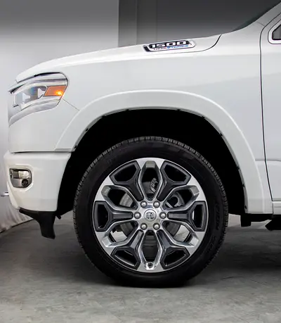 2024 RAM 1500 照片 16