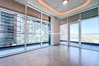 Luxury 2BR | Golf Residence | Brand New