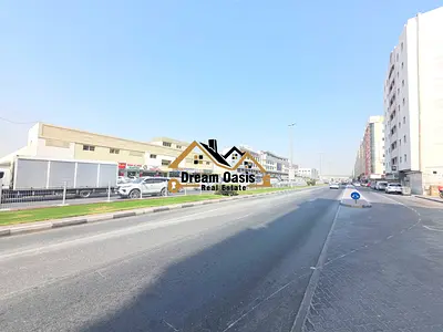 Specious Studio | Balcony | Central AC | 6chqs | Maliha Road