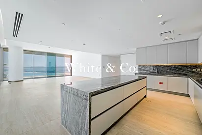 Corner 3 Bedroom | Rare to market | Expert