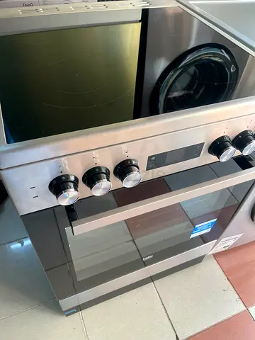Beko electric cooker 60cm good condition
