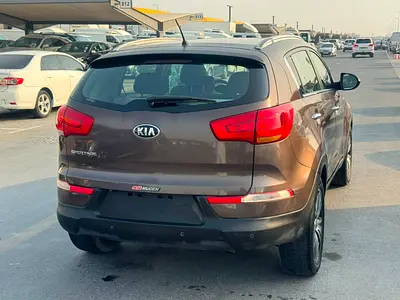 2015 KIA SPORTAGE 缩略图 8
