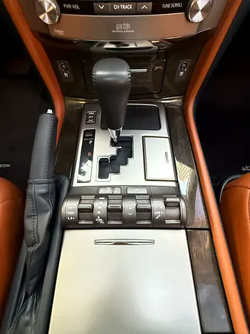 صورة مصغرة 12 لـ 2014 Lexus LX-SERIES