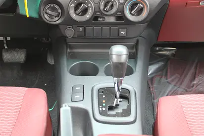 2026 Toyota HILUX 照片 13