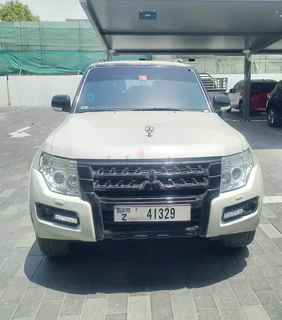 Mitsubishi Pajero Signature Edition 2020 | GCC Specs | Pristine Condition